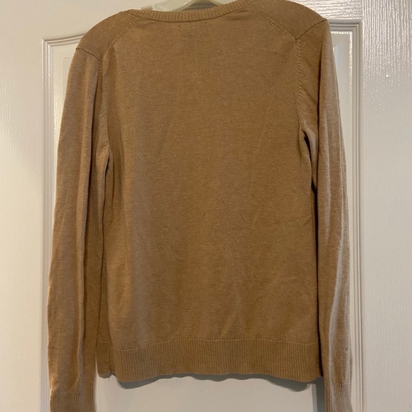 Gap Women’s Tan Button Up Cardigan Size M - Picture 3 of 4